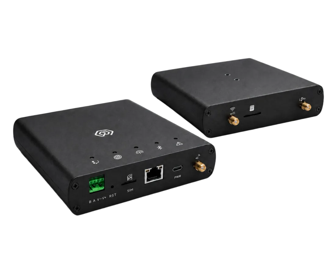 Front and rear interface views of the black GDI52 industrial indoor LoRaWAN gateway